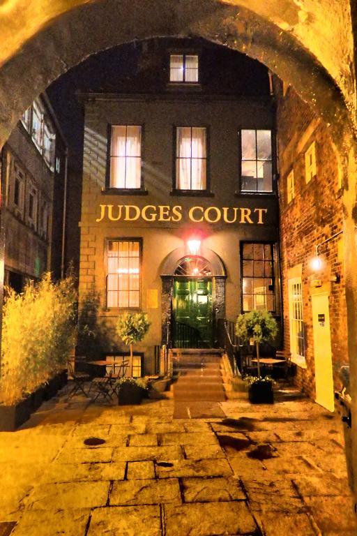 Judges Court Hotel York Exterior photo